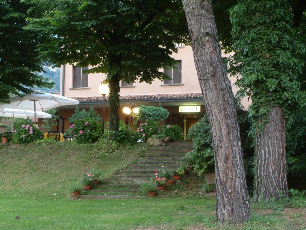 Villa Bredina Sale Marasino Ngoại thất bức ảnh