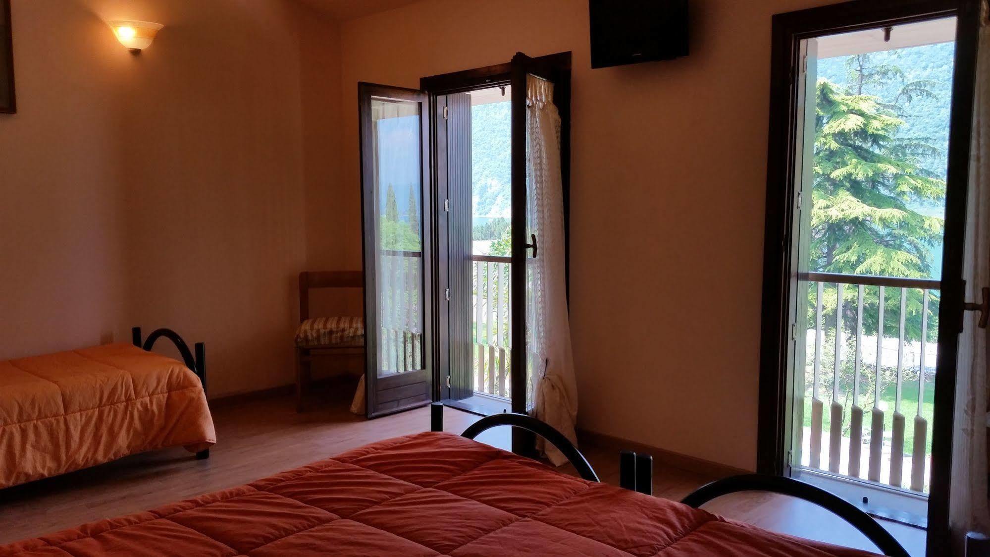 Villa Bredina Sale Marasino Ngoại thất bức ảnh